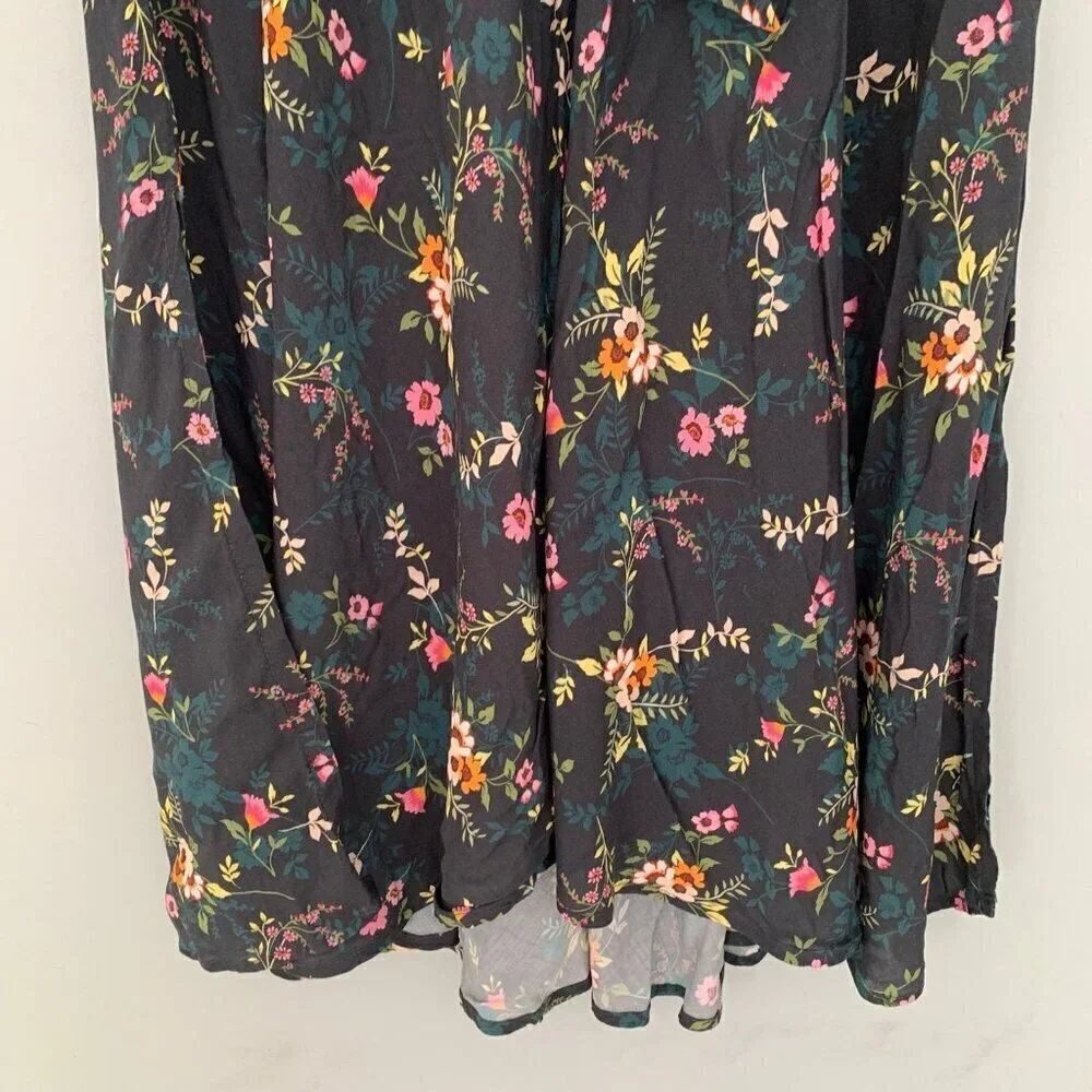 Velvet by Graham & Spencer Floral Maxi‎ Skirt Black XS Anthropologie Boho Slit